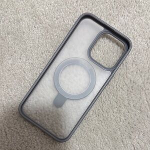 Clear Gray MagSafe-Compatible 15 promax Phone Case - Gray